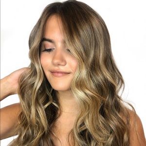 Meet your Posher, Lisa